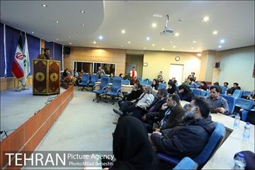 رونمایی پوستر سی و پنجمین جشنواره بین المللی تئاتر فجر‎ 3
