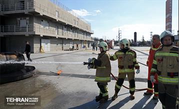 دوره آموزشی آتش‌نشانی ویژه خبرنگاران 27