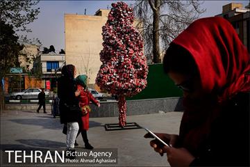 المان های نوروزی در خیابان ولی عصر(عج)  13
