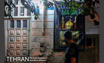 هرخانه، یک حسینیه، یک پرچم 1