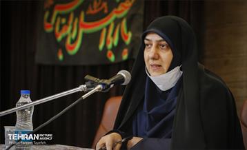 حضور نرگس معدنی پور در منطقه 5