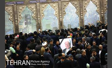 تشییع و خاکسپاری پیکر آیت الله هاشمی رفسنجانی در حرم امام (ره)‎ 26