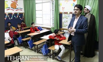 بازدید شهردار،مدیران شهری و اصحاب رسانه از محله هرندی 10