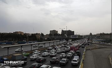 وزرش باد و طوفان در تهران 7