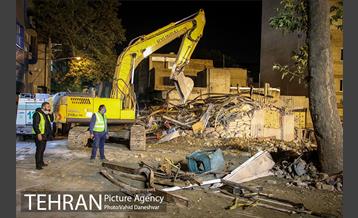 پر کردن گود میدان مقدم 11