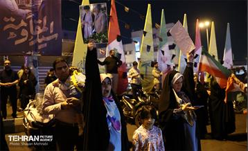 شادی مردم تهران پس از حمله موشکی ایران 36