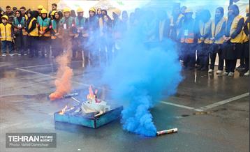 مانور گروه‌های مردمی دوام در منطقه 17 تهران 19