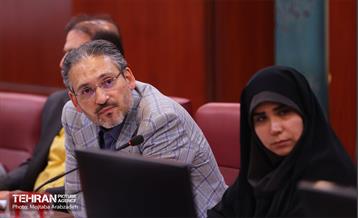 بازدید شهردار تهران از مجموعه پارک پردیسان 9