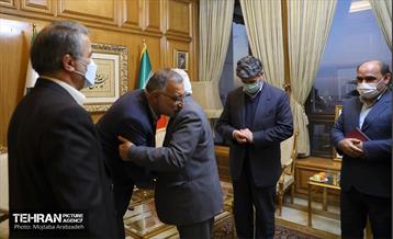 دیدار رئیس کمیته امدادخمینی (ره) با شهردار تهران 19