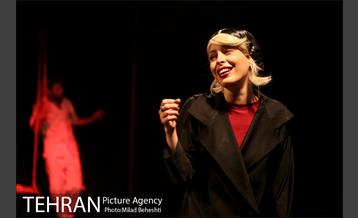 نمایش هنگامه ای که هملت به دست جادوگران مکبث کشته شد‎ 5