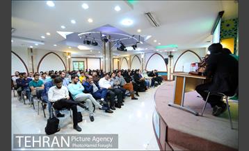 حلقه ادبی پنجره در فرهنگسرای اندیشه 6