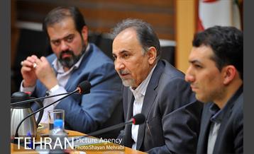 نشست صمیمانه دکتر نجفی با خبرنگاران حوزه شهری 23