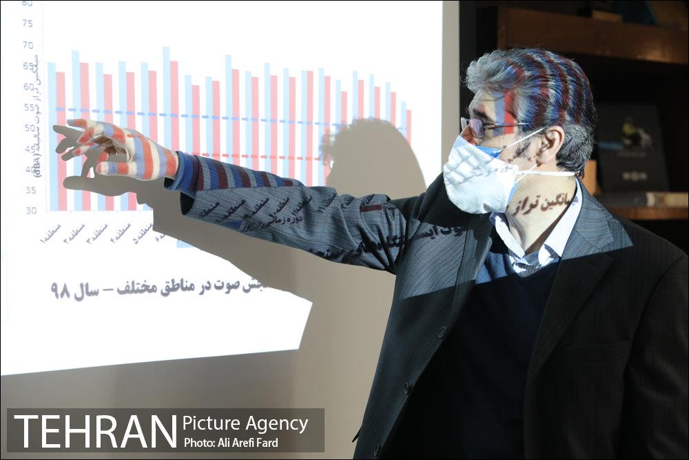 بازدید نماینده مجلس شوراى اسلامى از شرکت کنترل کیفیت هواى تهران 6