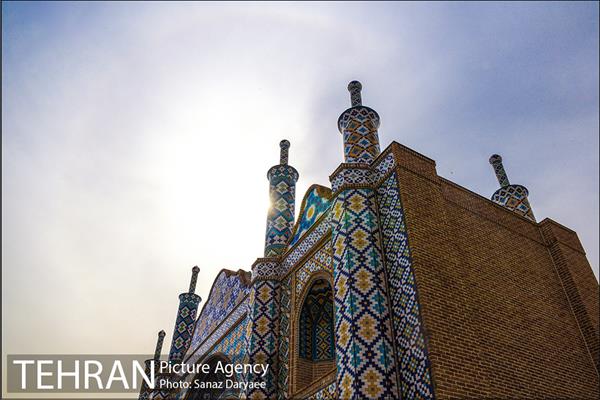 بازنمایی دروازه های غار و حضرت عبدالعظیم (ع) 1