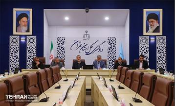 نشست مشترک رئیس کل و معاونین دادگستری استان تهران با شهردار  1