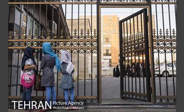 لقمه های مهربانی در محله دولتخواه‎ 1