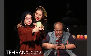 نمایش مافیا‎ 22