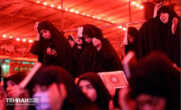 مراسم احیای شب‌ بیست‌ویکم ماه مبارک رمضان در بهشت زهرا(س) 6