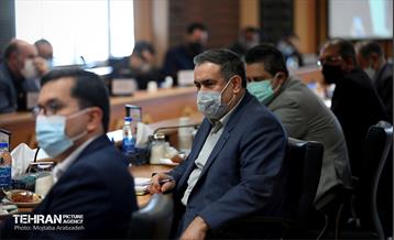 نشست شهردار تهران با مدیران عامل سازمان‌ های شهرداری 11