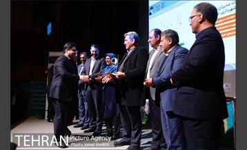 نخستین جشنواره تجارب مدیران شهرداری تهران 15