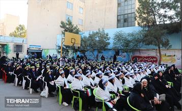 آیین نواختن زنگ بازگشایی دبیرستان دخترانه میثاق 13