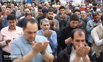 نماز عید سعید فطر در مصلای تهران 34