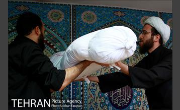 تشییع سه شهید گمنام در میدان فاطمی 37