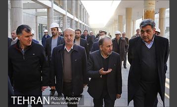 بازدید شهردار تهران از مجتمع فرهنگی تجاری طغرل  9