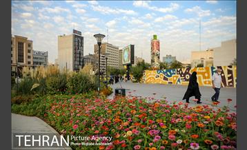 پلازای شهری میدان هفتم تیر 12