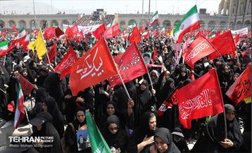 اقامه نماز بر پیکر آقای شهید ایران - 1 8