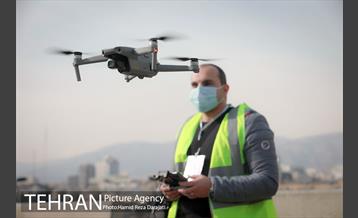 پروازدسته جمعی  پهپادها در برج میلاد تهران 4