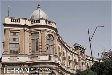 میدان حسن آباد 10