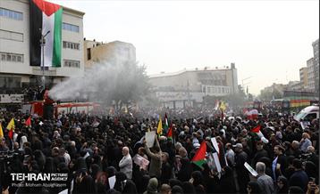 تشییع پیکر شهید اسماعیل هنیه در تهران - 2 35