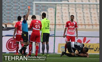 دیدار پرسپولیس و سیاه جامگان در لیگ برتر فوتبال