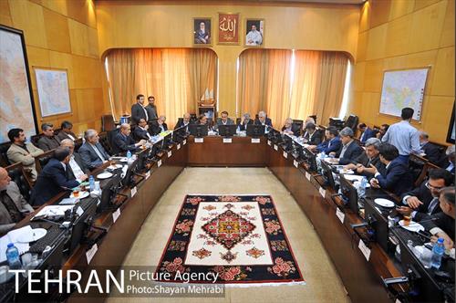 جلسه کمیسون عمران مجلس شورای اسلامی با حضور شهردار تهران 28