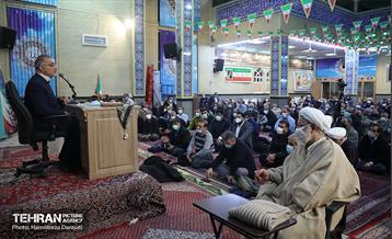 سخنرانی شهردار تهران در مسجد انصارالحسین (ع) 17