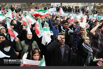 راهپیمایی ۱۳ آبان 7