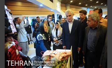 افتتاح سیزدهمین جشنواره زنان و تولید ملی  با حضور شهردار تهران 45