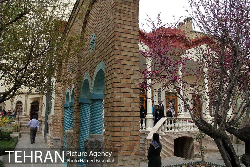 حال و هوای بهاری در خانه موزه مقدم  22