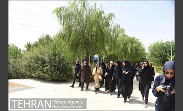 مراسم اختتامیه نخستین جشنواره دختران تهران در بوستان پردیس بانوان 1