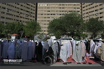 اقامه نماز عید فطر در شهرک اکباتان 25