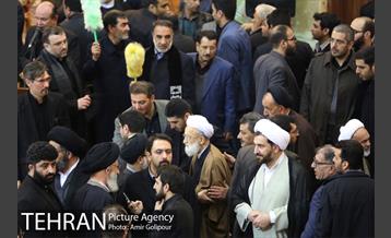 تشییع و خاکسپاری پیکر آیت الله هاشمی رفسنجانی در حرم امام (ره)‎ 1