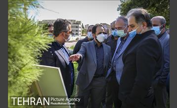 بازدید معاون فنی عمرانی از پروژه های منطقه 12