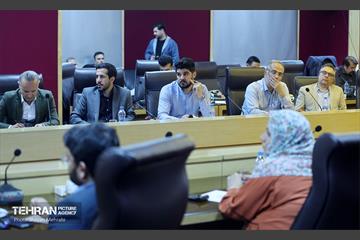 نشست مدیرعامل سازمان حمل و نقل ترافیک با شرکت‌های دانش‌بنیان 19