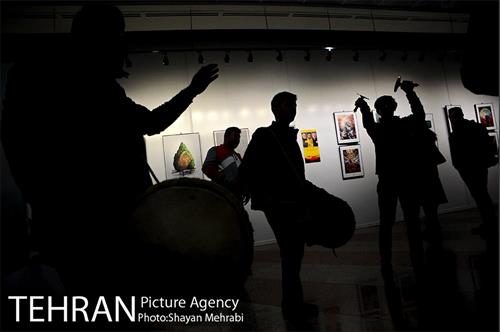 سومین سوگواره هنرهای تجسمی "سرخ، سیاه به رنگ عشق" 25