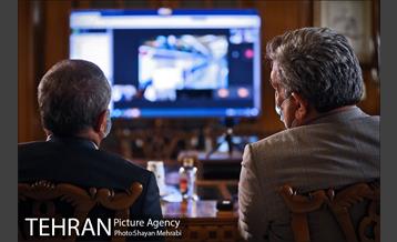 حضور مجازی شهردار تهران در مراسم بهره برداری از دو رام قطار مترو 10