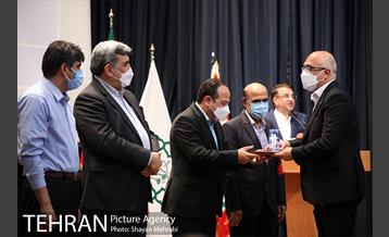 آیین تقدیر از آتش نشانان حریق پالایشگاه تهران 28