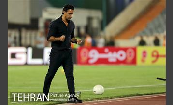 دیدار تیم های فوتبال استقلال تهران و ذوب آهن اصفهان 16