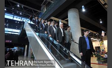 بازدید مهندس افشانی شهردار تهران از مجموعه باغ کتاب 38