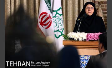 همایش تقدیر از طراحان و سازندگان برتر منطقه 10 13